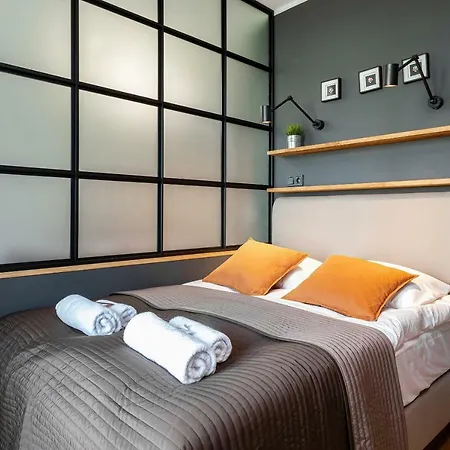 Browary Warszawskie - Krochmalna 58 By Renters * Warszawa